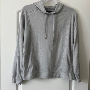 Light Gray Hooded Pullover Sweatshirt